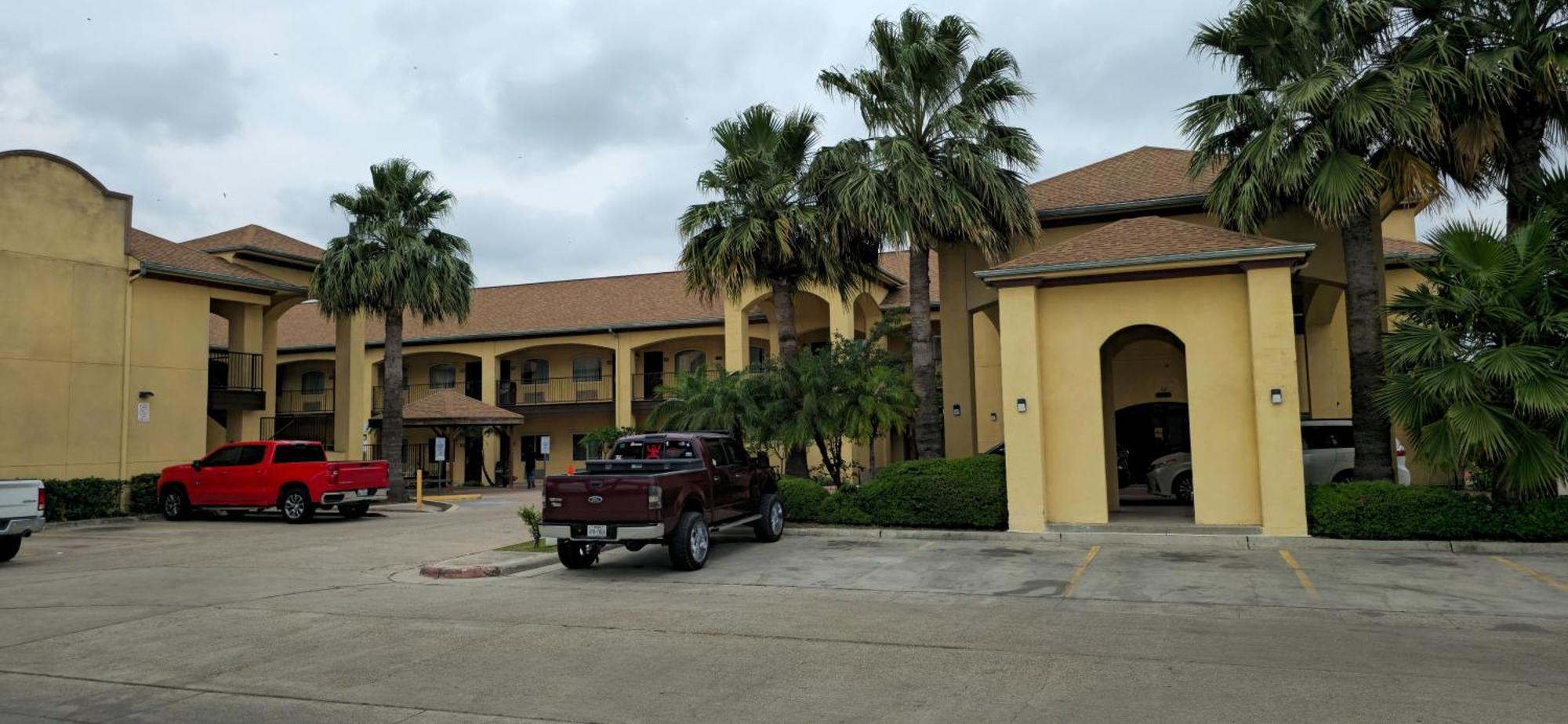 Texas Inn And Suites Rgv Эдинбург Экстерьер фото